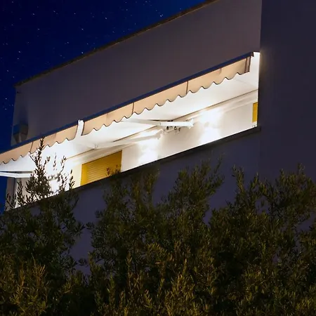 Luxury Mirage Apartament