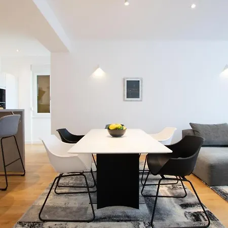 Luxury Mirage * Сплит