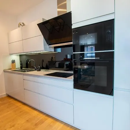 Luxury Mirage Сплит